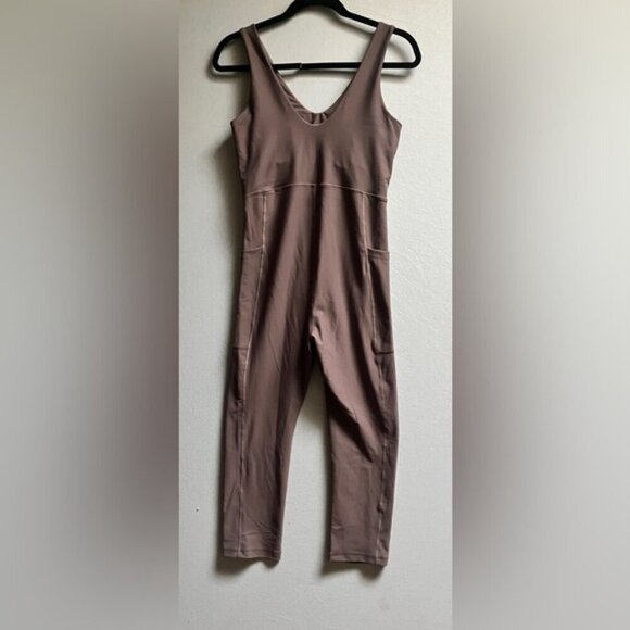 Old Navy Active cropped body jumpsuit padded sports bra Sz S - Picture 4 of 12